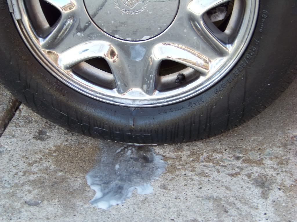 Mothers Chrome Wheel Cleaner.